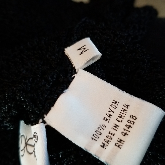 💜 VINTAGE CROCHET CROP TOP💜 - Picture 5 of 6